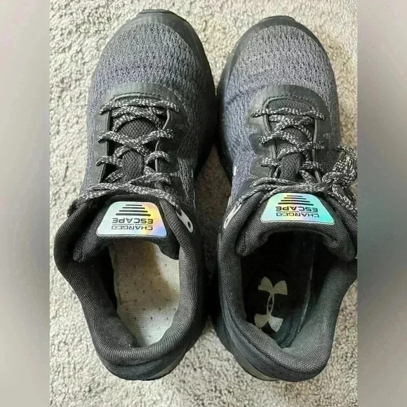 Under Armour dark grey running workout sneakers‎ size 8.5 - Picture 7 of 7